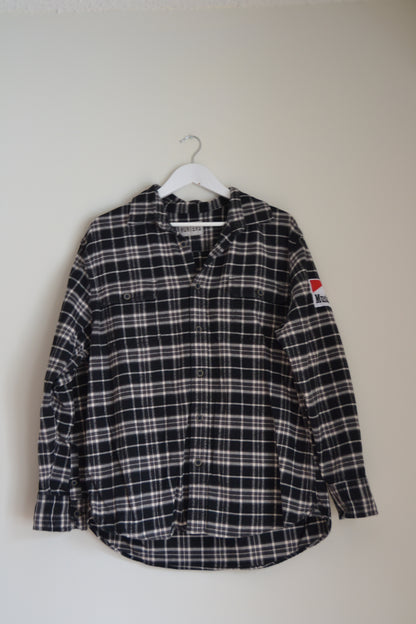 smoking muskoka flannel